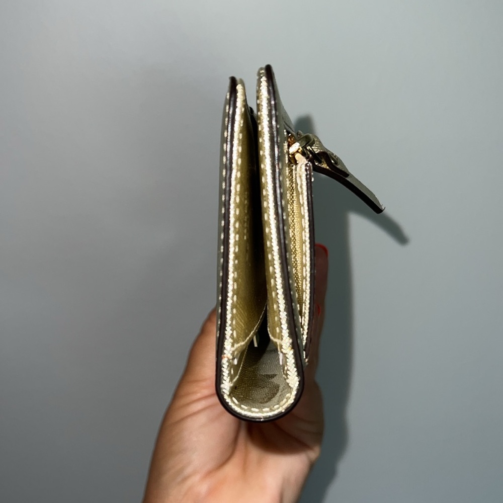 Kate Spade soft gold Wallet - Picture 8 of 11